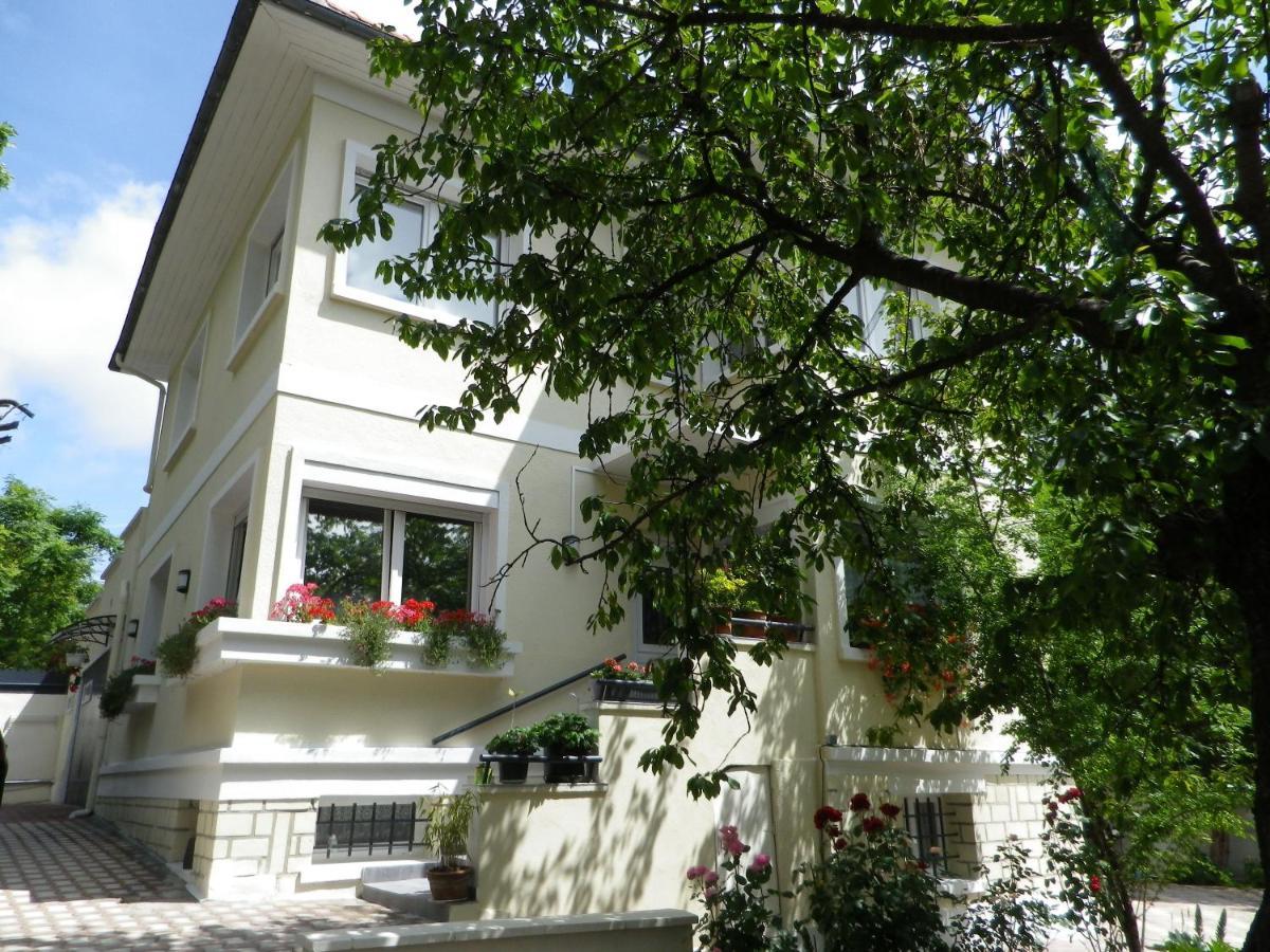 באגנו Villa Sunshine מראה חיצוני תמונה
