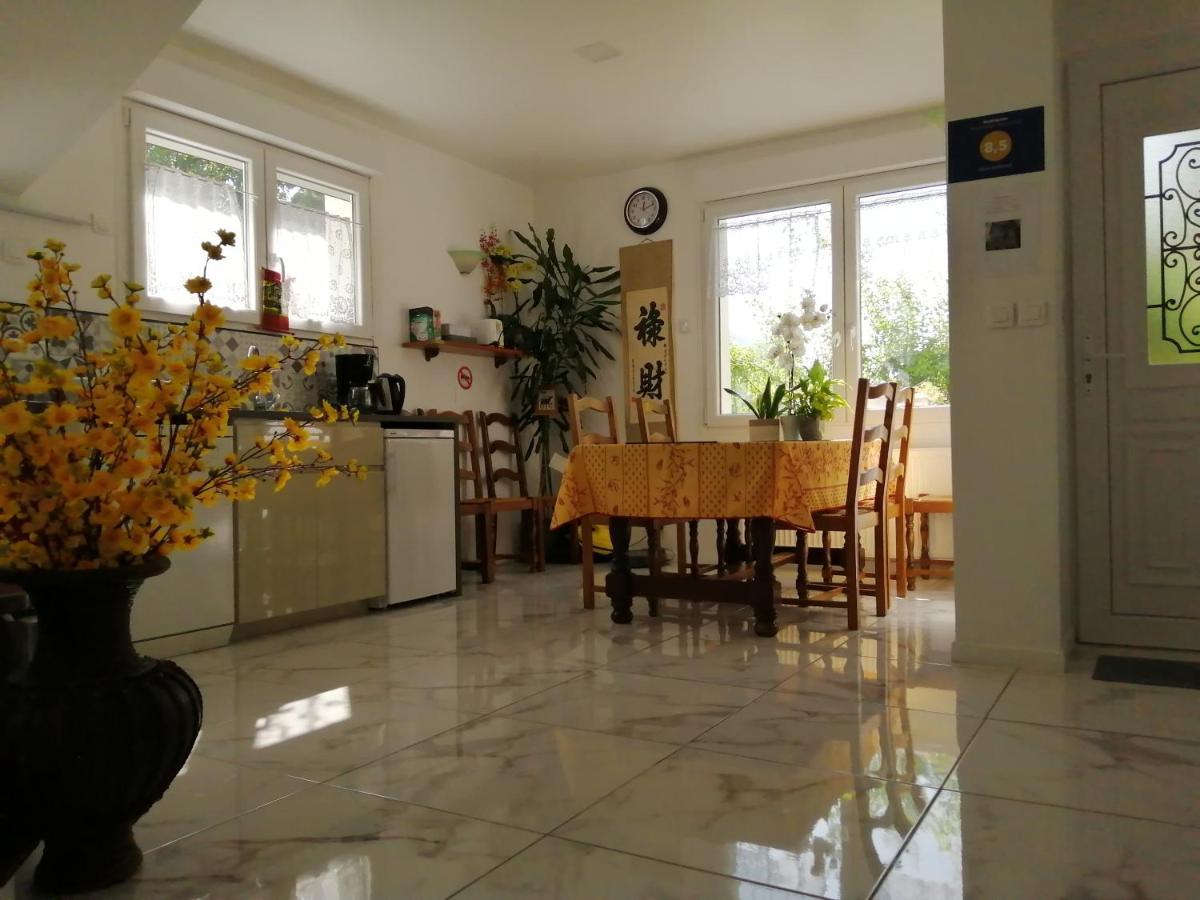 באגנו Villa Sunshine מראה חיצוני תמונה